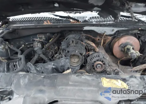 2002 GMC Sierra 1500 Sle из США, поврежденный, VIN 2GTEK19T921149078